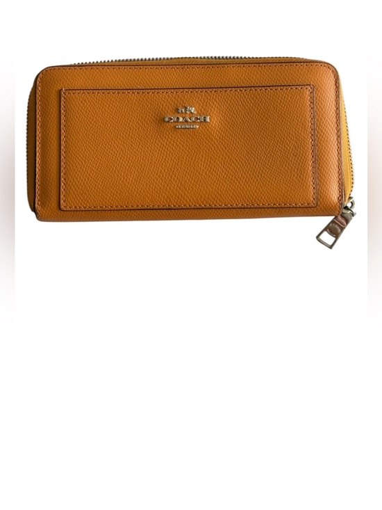 Coach Handbags - Coach Zip Wallet